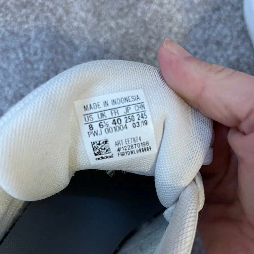 white Adidas Sneakers - Picture 3 of 3